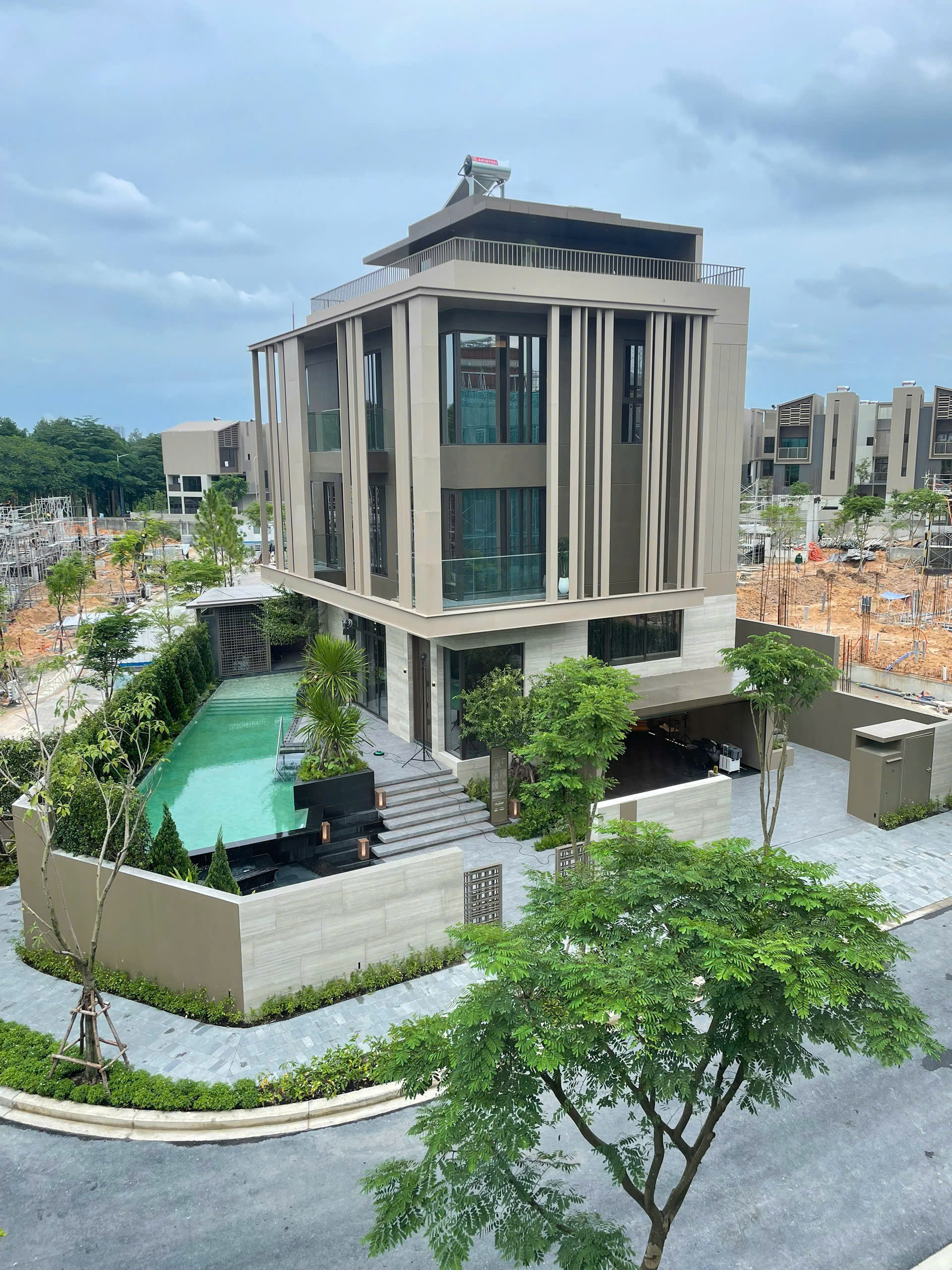 Quy trình thi công bể bơi chuyên nghiệp