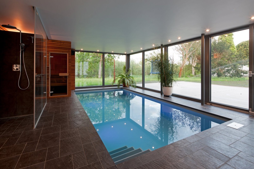 Cấu tạo bể bơi gia đình gồm những phần chính nào?